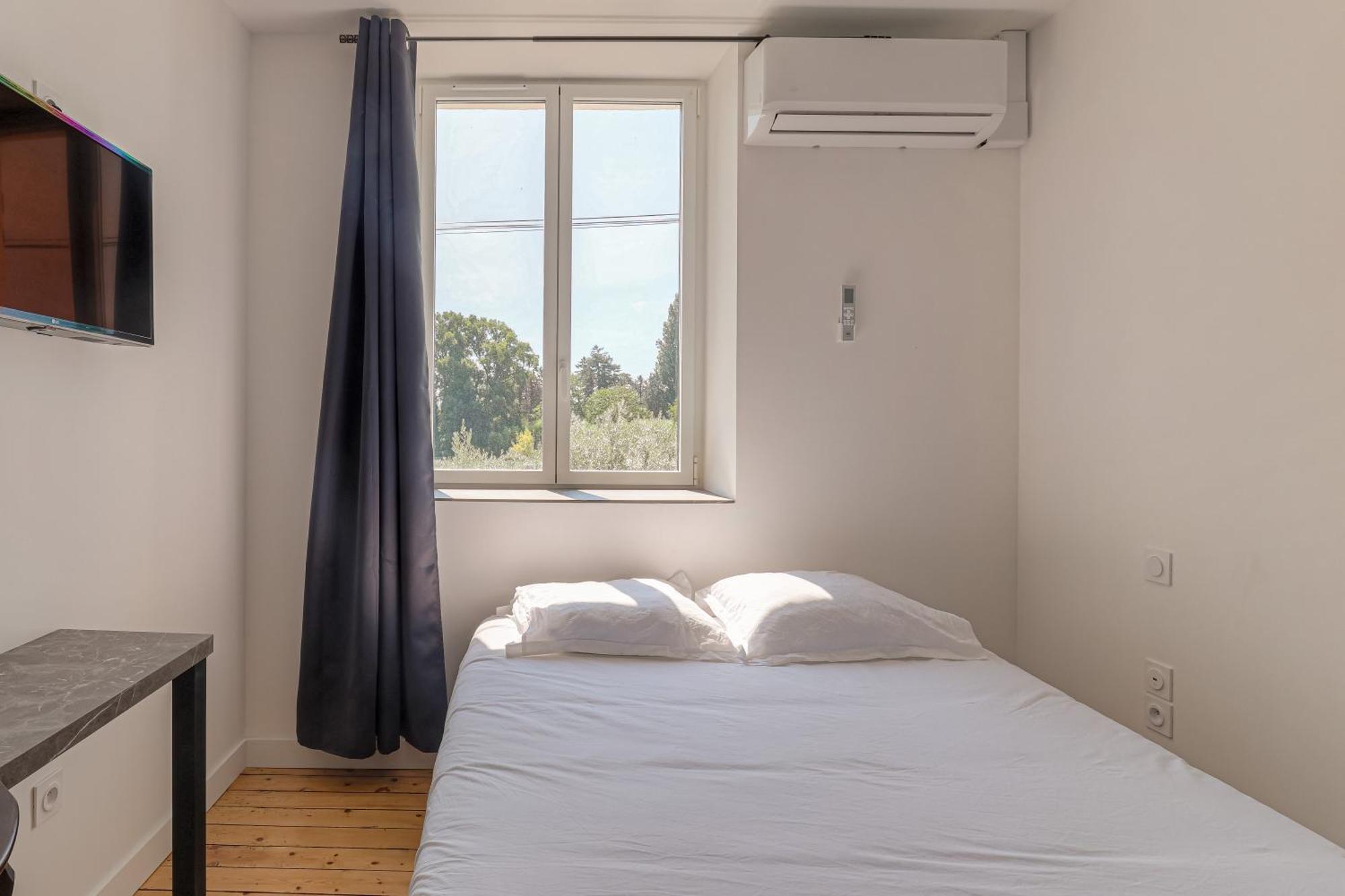 Le Berlin - Les Appartements De L'Olivier Loyettes المظهر الخارجي الصورة